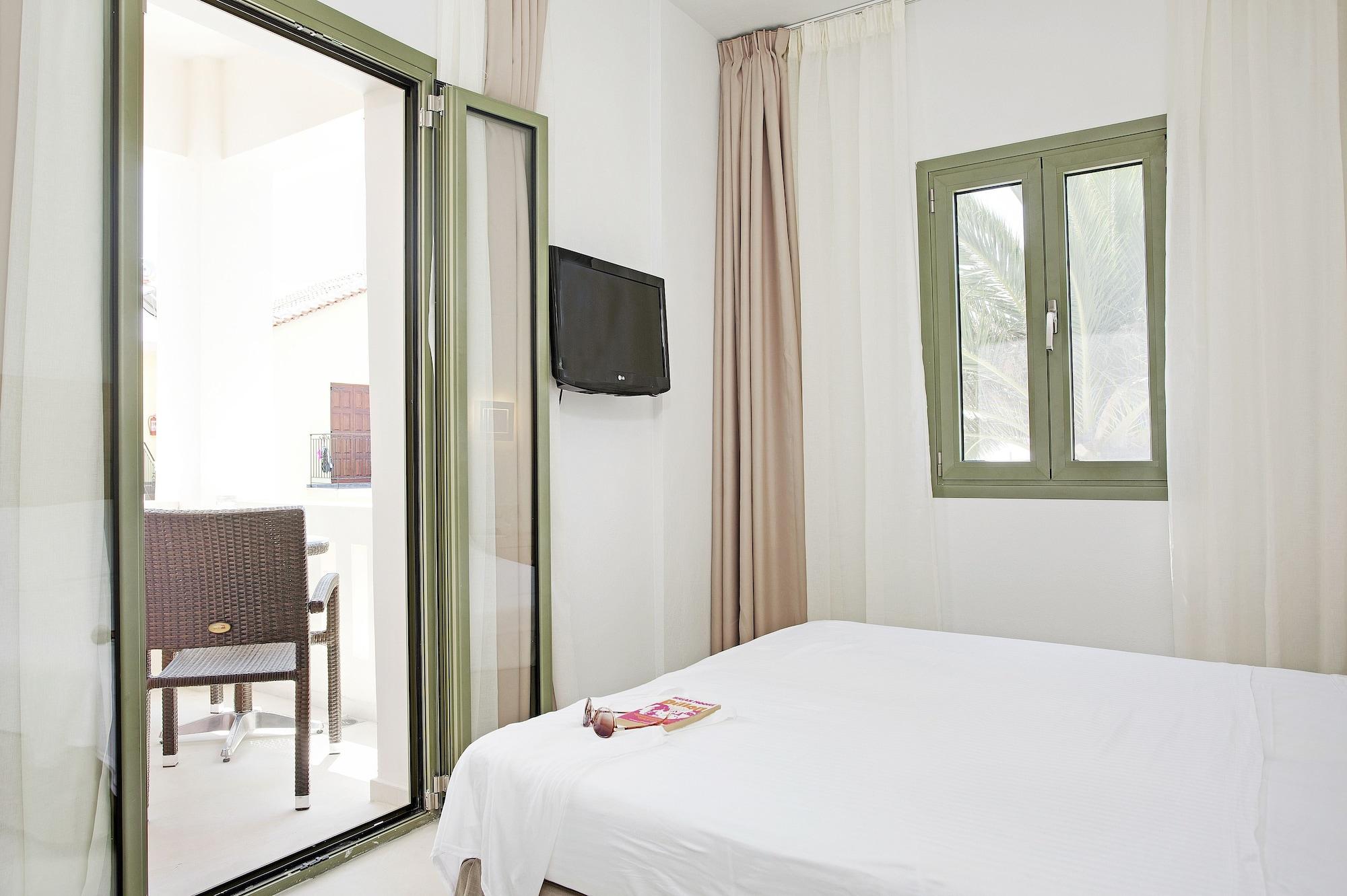 Aphrodite Samos Suites Marathokampos Ngoại thất bức ảnh