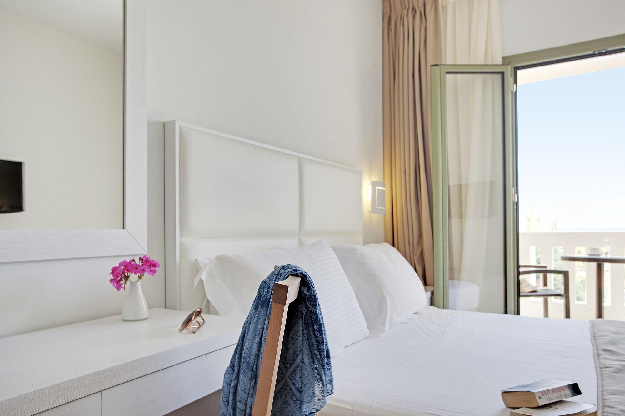 Aphrodite Samos Suites Marathokampos Ngoại thất bức ảnh