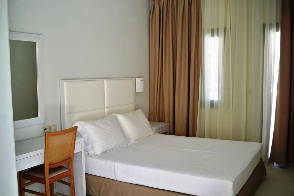 Aphrodite Samos Suites Marathokampos Ngoại thất bức ảnh