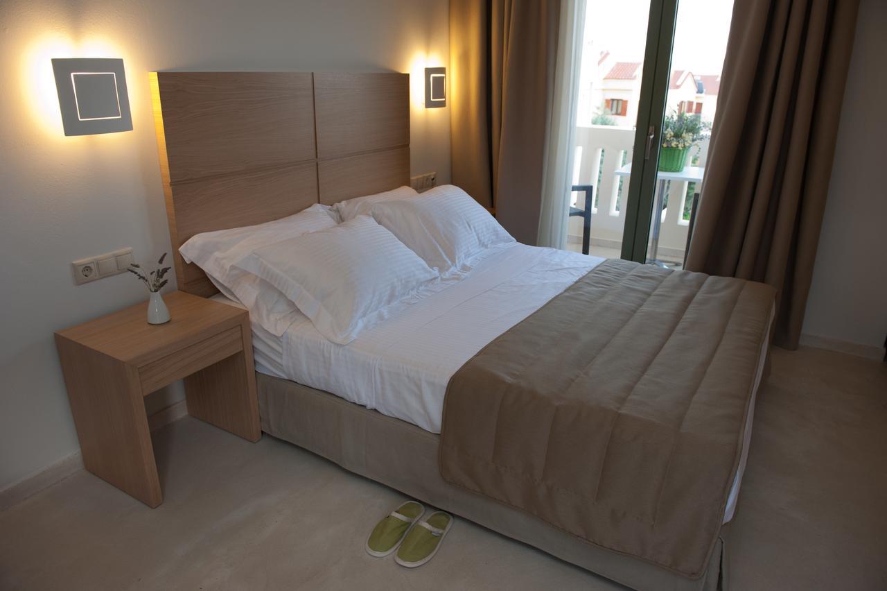 Aphrodite Samos Suites Marathokampos Ngoại thất bức ảnh