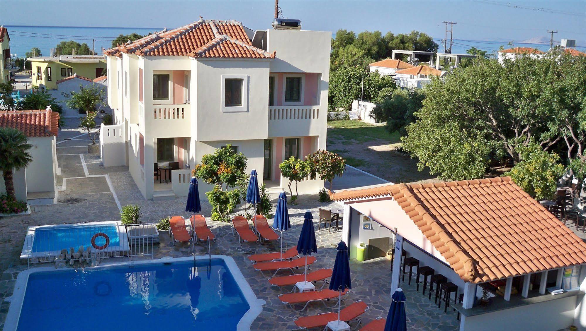 Aphrodite Samos Suites Marathokampos Ngoại thất bức ảnh