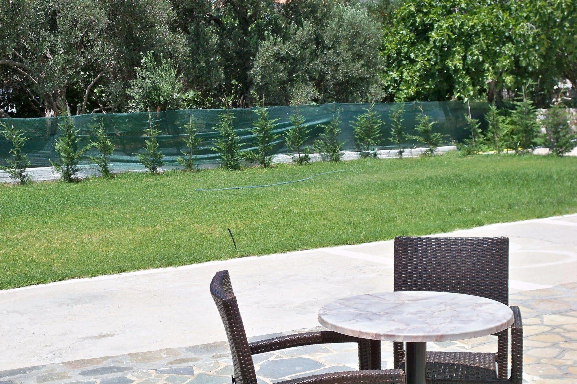 Aphrodite Samos Suites Marathokampos Ngoại thất bức ảnh